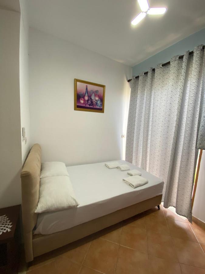 Eraldo Brahimi Apartaments Ksamil Esterno foto